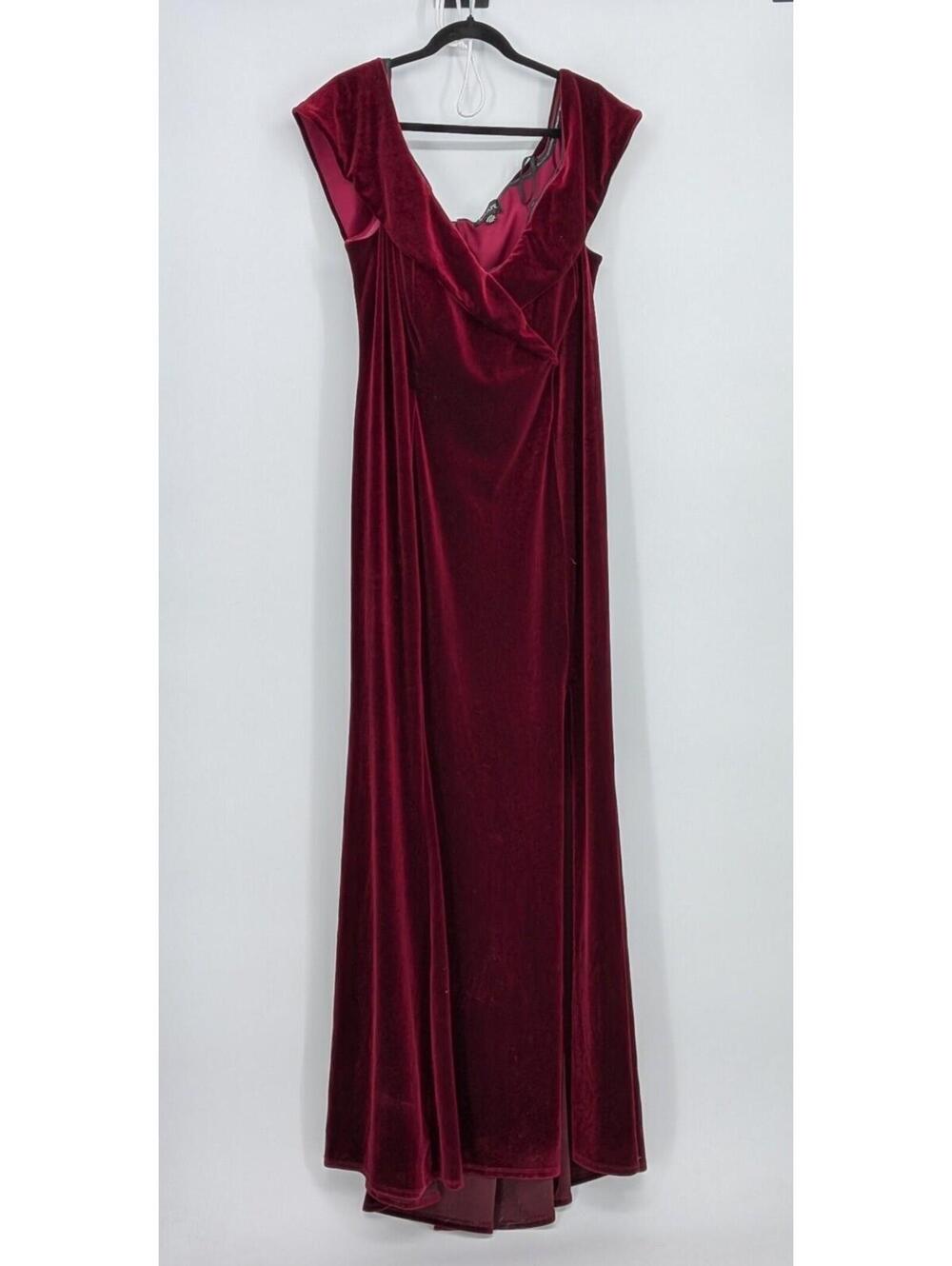 Vintage 90s Xscape 22W Burgundy Red Velvet Off Shoulder Full Length Evening Gown - Picture 2 of 10